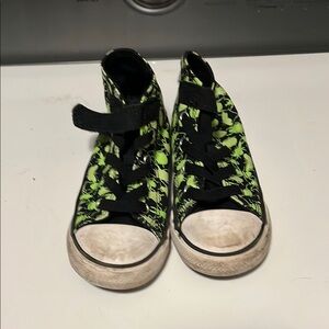 Kids High-Top Sneakers - Black and Green